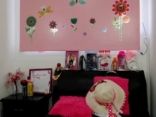 Live sex webcam photo for jadde30 #119385806