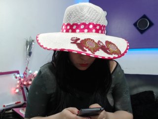 Live sex webcam photo for jadde30 #121634159