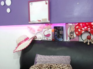 Live sex webcam photo for jadde30 #124379255