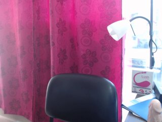 Live sex webcam photo for jadde30 #124875955