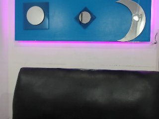 Live sex webcam photo for jadde30 #129263734