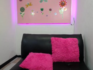 Live sex webcam photo for jadde30 #129696926