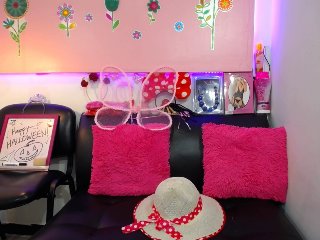 Live sex webcam photo for jadde30 #129787301