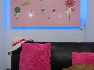 Live sex webcam photo for jadde30 #132774590