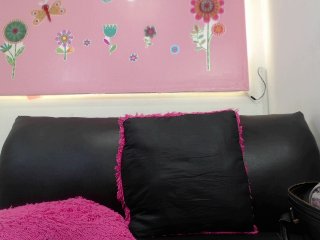 Live sex webcam photo for jadde30 #134070595