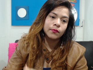 Live sex webcam photo for jadde30 #136295229