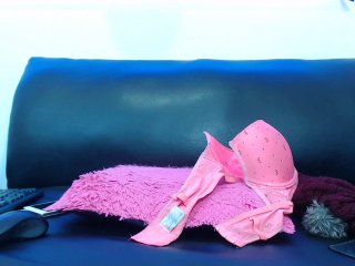 Live sex webcam photo for jadde30 #144137491