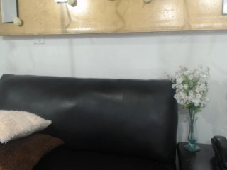 Live sex webcam photo for jadde30 #146270777