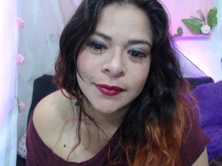 Live sex webcam photo for jadde30 #147174720