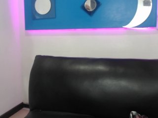 Live sex webcam photo for jadde30 #148347086