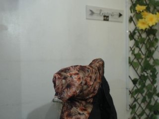 Live sex webcam photo for jadde30 #163375924