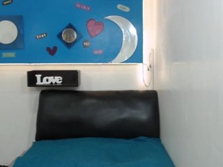 Live sex webcam photo for jadde30 #167719428