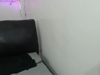 Live sex webcam photo for jadde30 #171816727