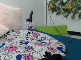 Live sex webcam photo for jadde30 #177486188