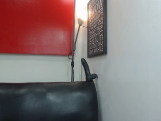 Live sex webcam photo for jadde30 #179512057