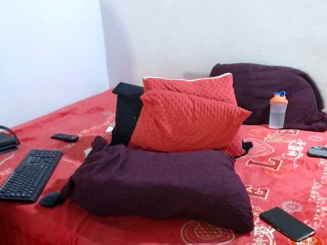 Live sex webcam photo for jadexx2020 #290668505