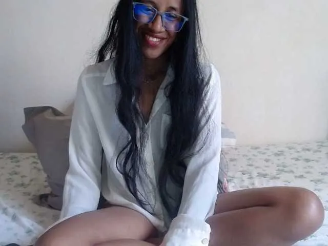 Live sex webcam photo for jadys22 #276774323