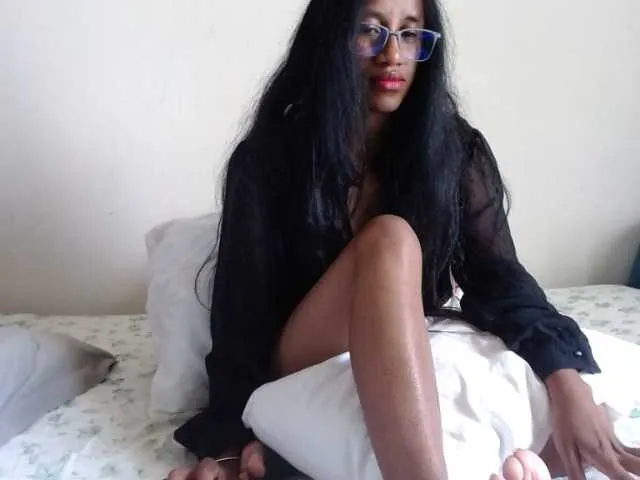 Live sex webcam photo for jadys22 #276788978