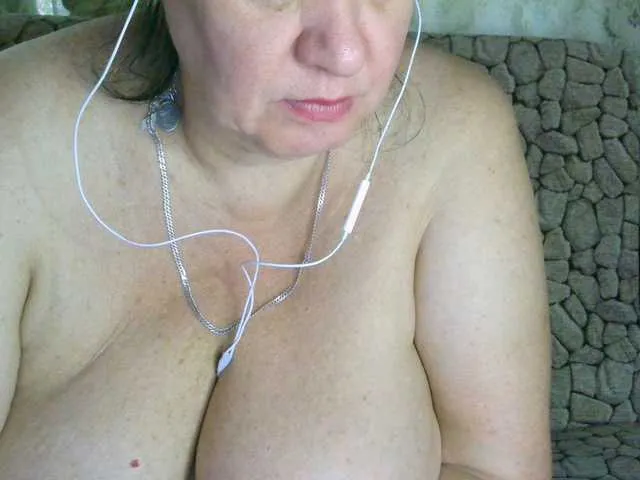 Live sex webcam photo for jagodka25 #278262377