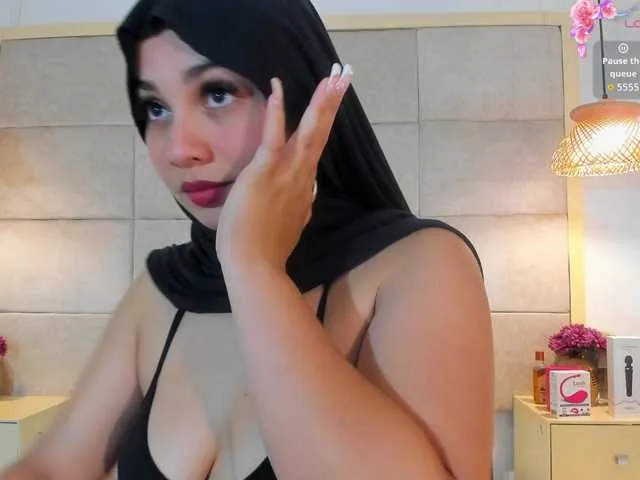 Live sex webcam photo for janaadhara #291733038