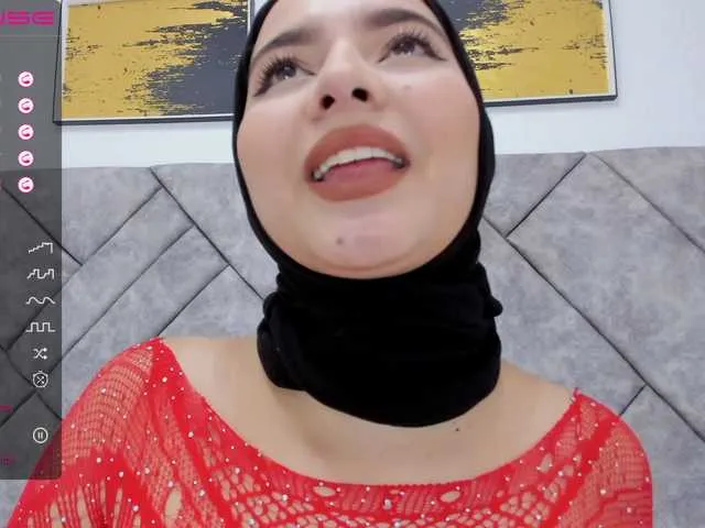 Live sex webcam photo for jannabrais- #275632049