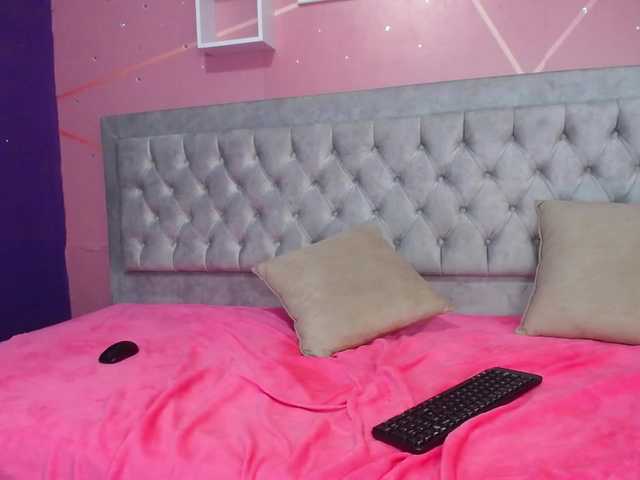 Live sex webcam photo for jannyrd #272537287