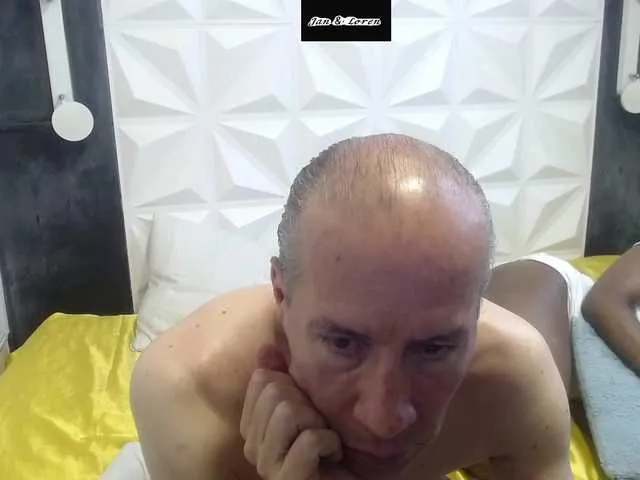 Live sex webcam photo for janxloren #290181345