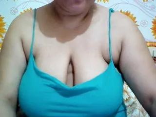 Live sex webcam photo for jaquellen69 #192685003