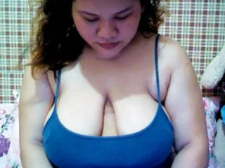 Live sex webcam photo for jaquellen69 #193202048
