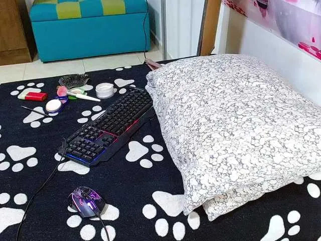 Live sex webcam photo for jaramilloali #290451374
