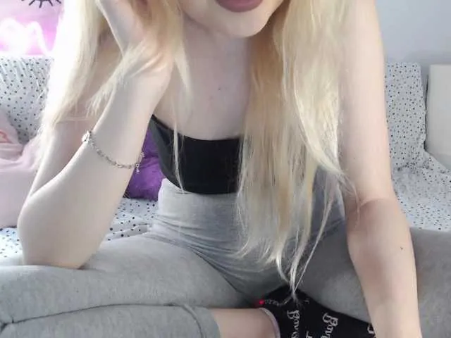 Live sex webcam photo for jasminehotgir #276013901