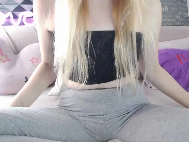 Live sex webcam photo for jasminehotgir #276299914