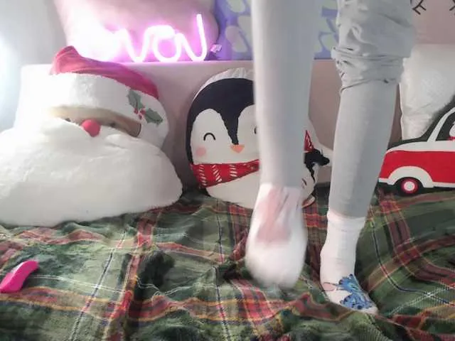 Live sex webcam photo for jasminehotgir #276630740