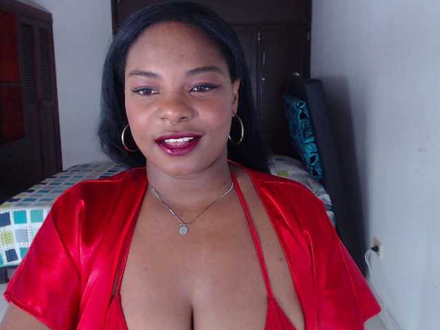 Live sex webcam photo for jasminesweetx #272416939