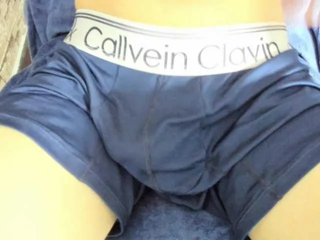 Live sex webcam photo for jay-orange #293255112