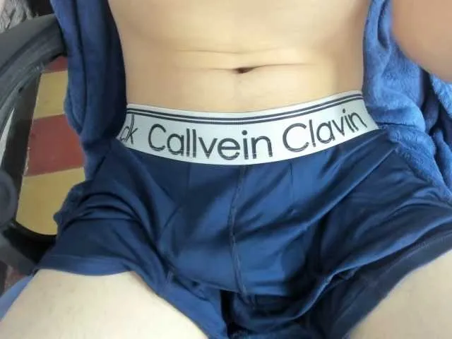 Live sex webcam photo for jay-orange #293346313