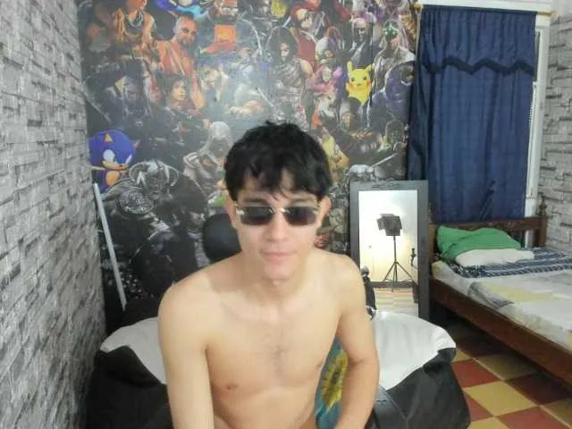 Live sex webcam photo for jay-orange #293743996
