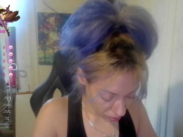 Live sex webcam photo for jayluvv #276655485