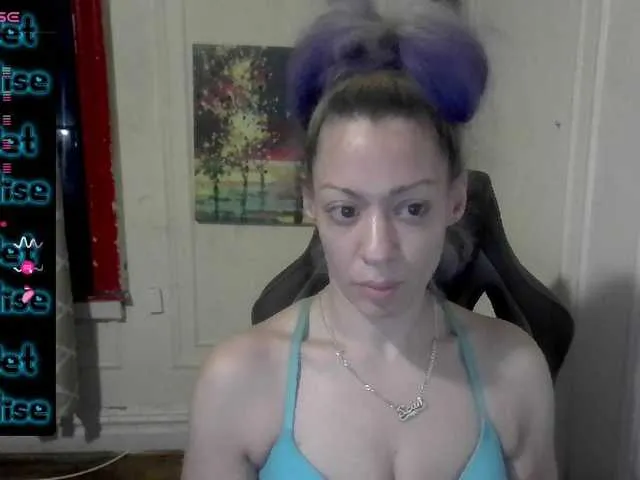 Live sex webcam photo for jayluvv #276723251
