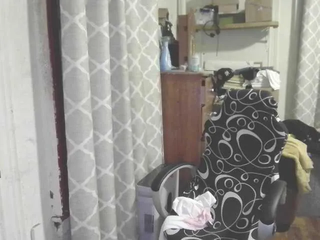 Live sex webcam photo for jayluvv #277108484