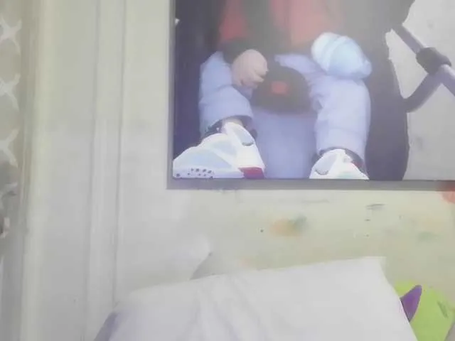 Live sex webcam photo for jayluvv #277436379