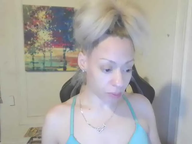 Live sex webcam photo for jayluvv #277565106