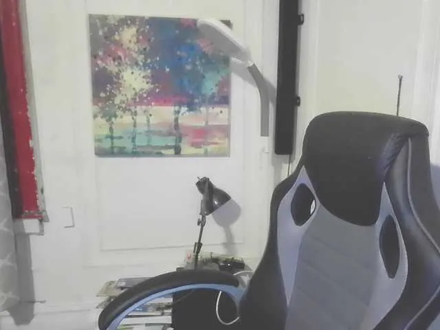 Live sex webcam photo for jayluvv #277587249