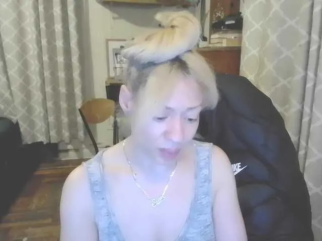 Live sex webcam photo for jayluvv #277757733