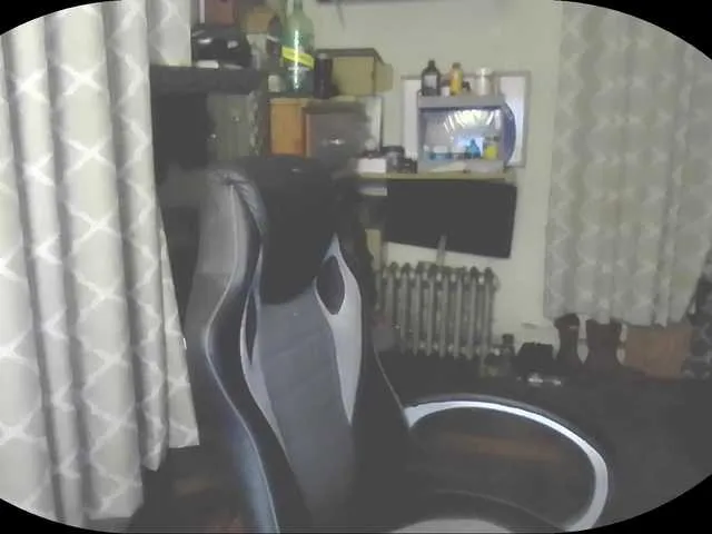 Live sex webcam photo for jayluvv #277942901
