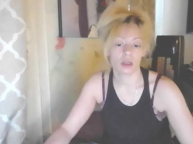 Live sex webcam photo for jayluvv #278025025