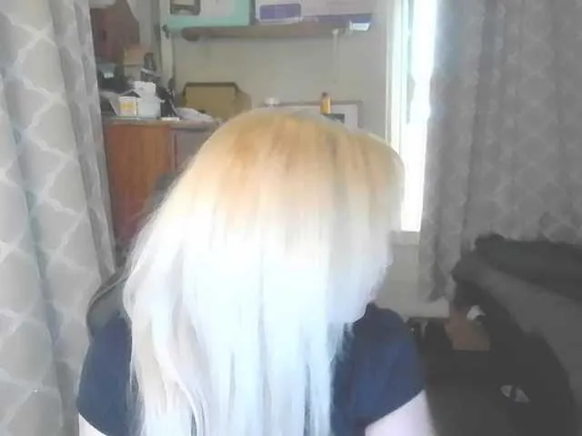 Live sex webcam photo for jayluvv #278033614