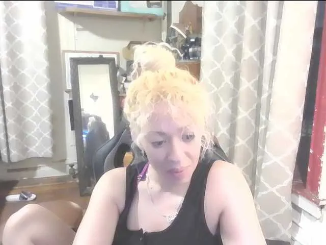 Live sex webcam photo for jayluvv #278106428
