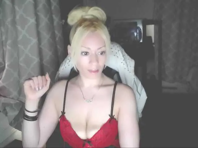 Live sex webcam photo for jayluvv #278140078