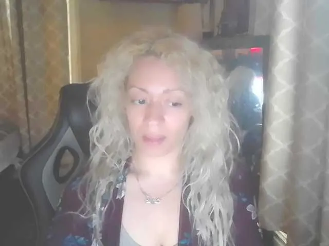 Live sex webcam photo for jayluvv #278214592